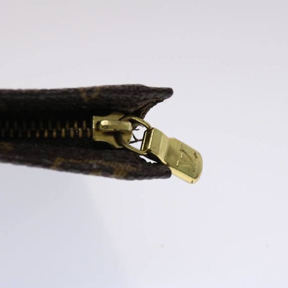 LOUIS VUITTON Monogram Bucket GM Pouch Accessory Pouch LV Auth 49209 - Picture 9 of 16